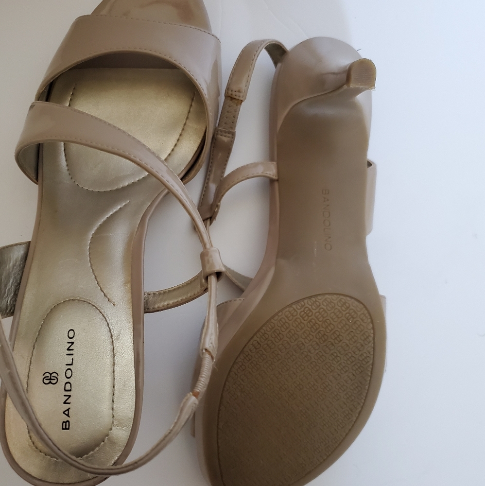 Shoe
